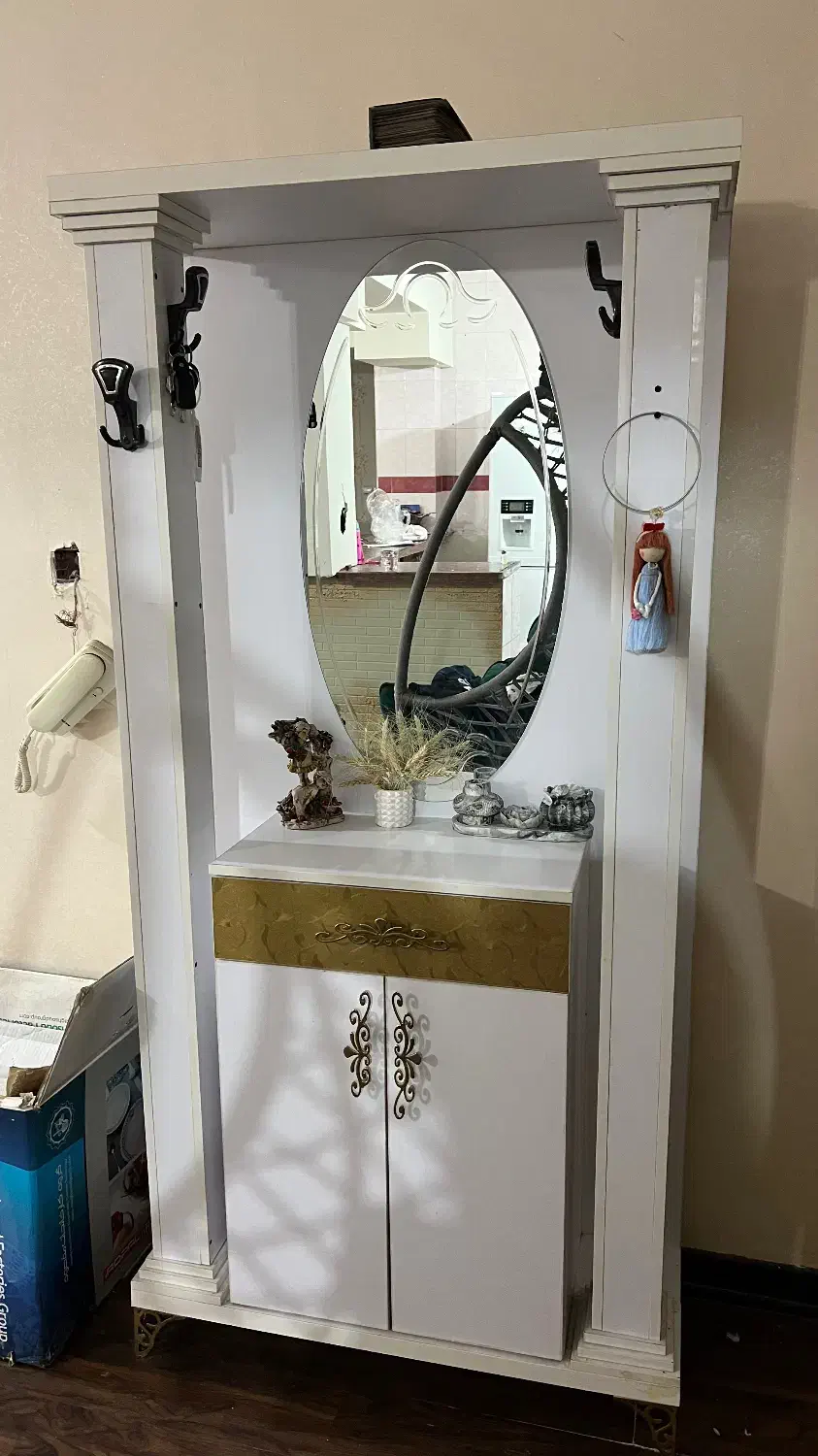 کمد ویترین کودک و ویترین و جا کفشی و میز تلویزیون|جاکفشی، کمد، دراور|فولادشهر, B4|دیوار