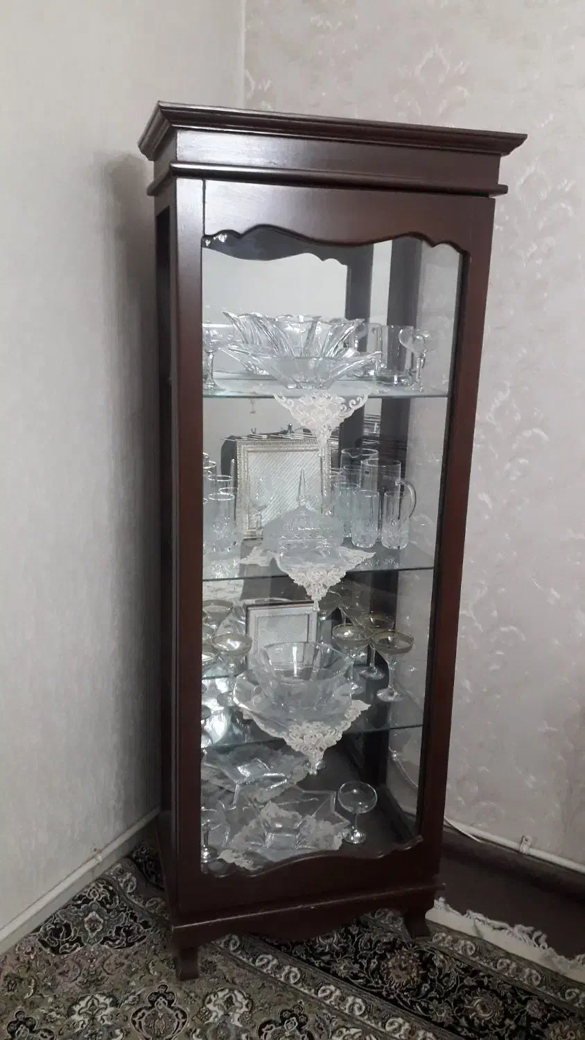 بوفه بهمراه چینی|بوفه، ویترین، کنسول|تهران, امام زاده عبدالله|دیوار