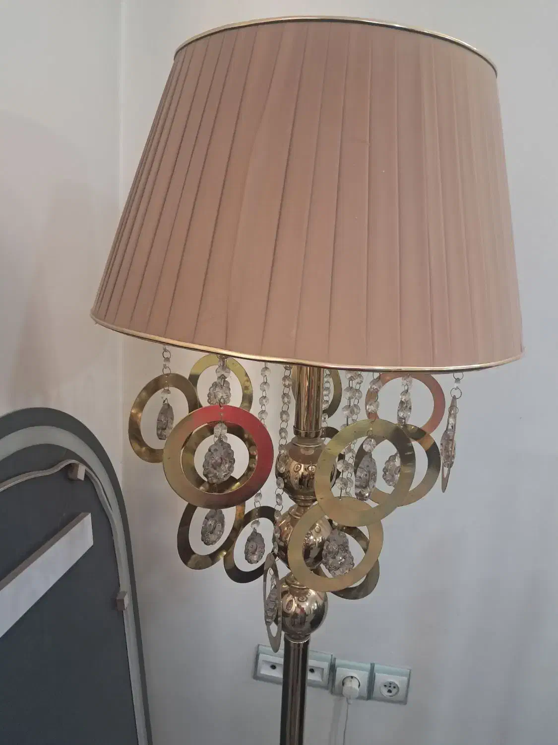 آباژور|چراغ خواب و آباژور|مشهد, جانباز|دیوار