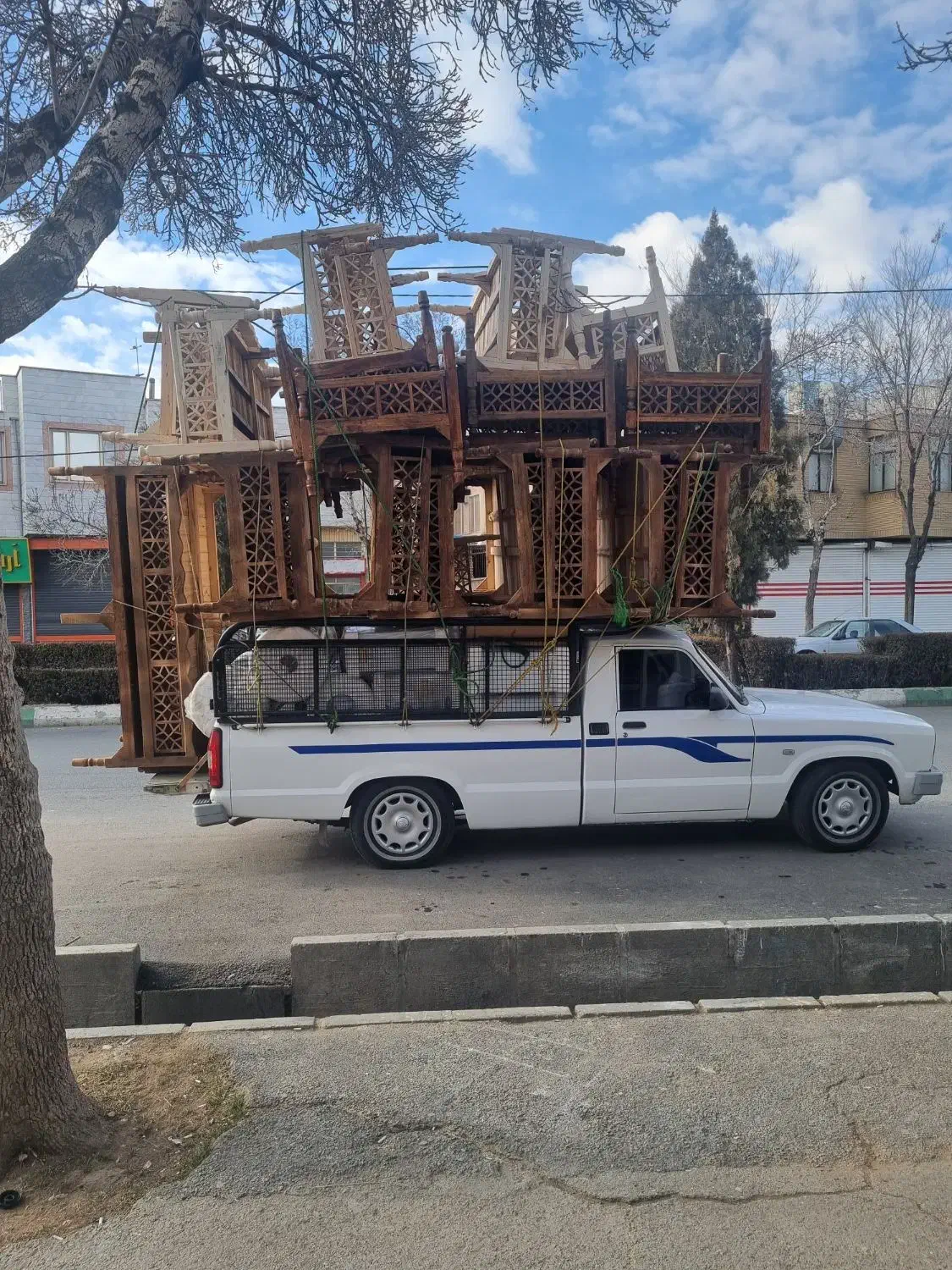 hgتخت سنتی200در120و۲۰۰در100%باغی/داوران کوچه نجاتی|مبلمان خانگی و میز عسلی|اراک, |دیوار