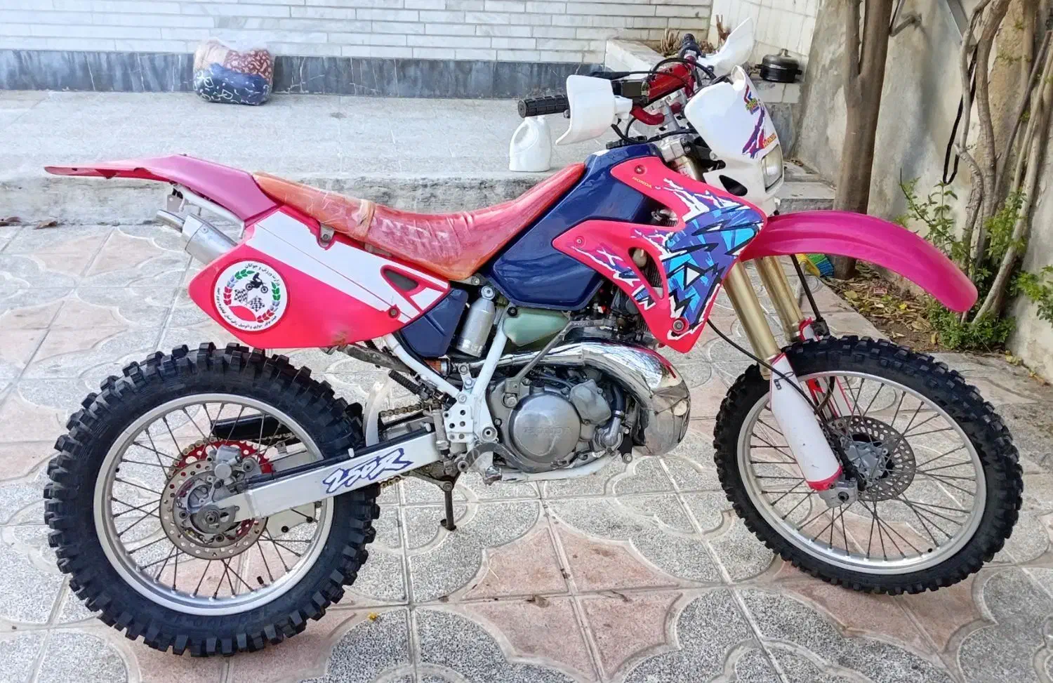 crm 250 m4|موتورسیکلت|صدرا-فارس, فاز ۱|دیوار