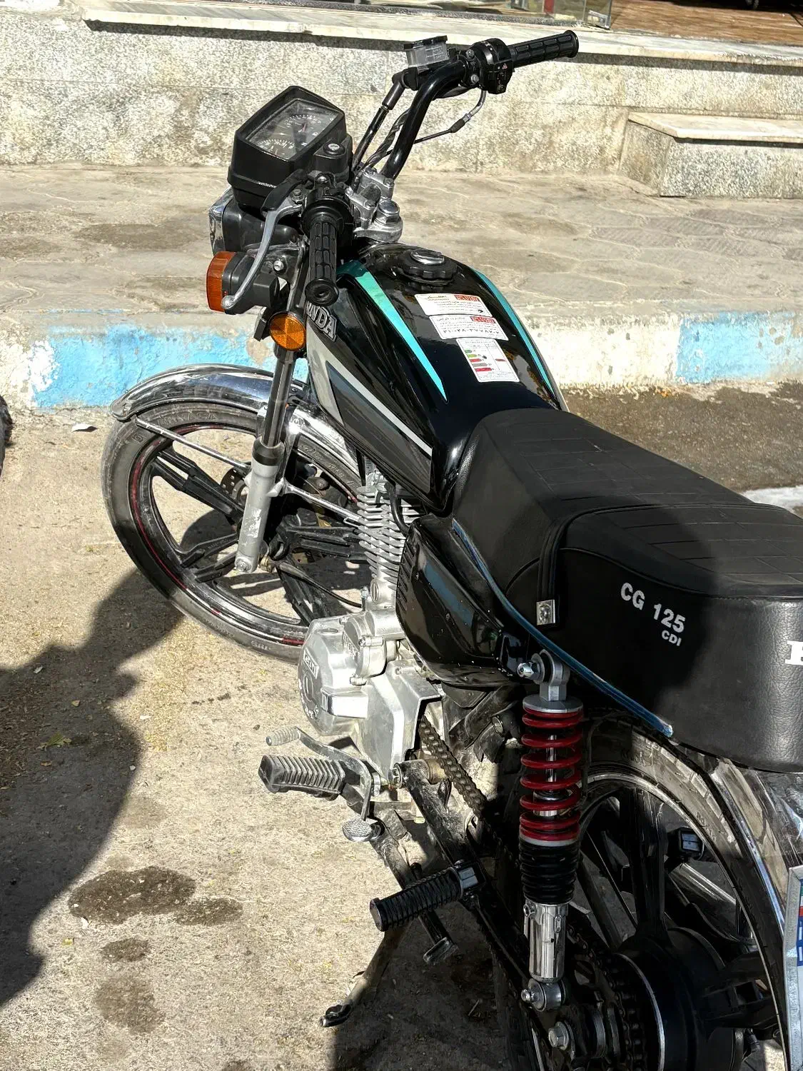 موتور از همه لحاظ عالی|موتورسیکلت|زیباشهر, |دیوار