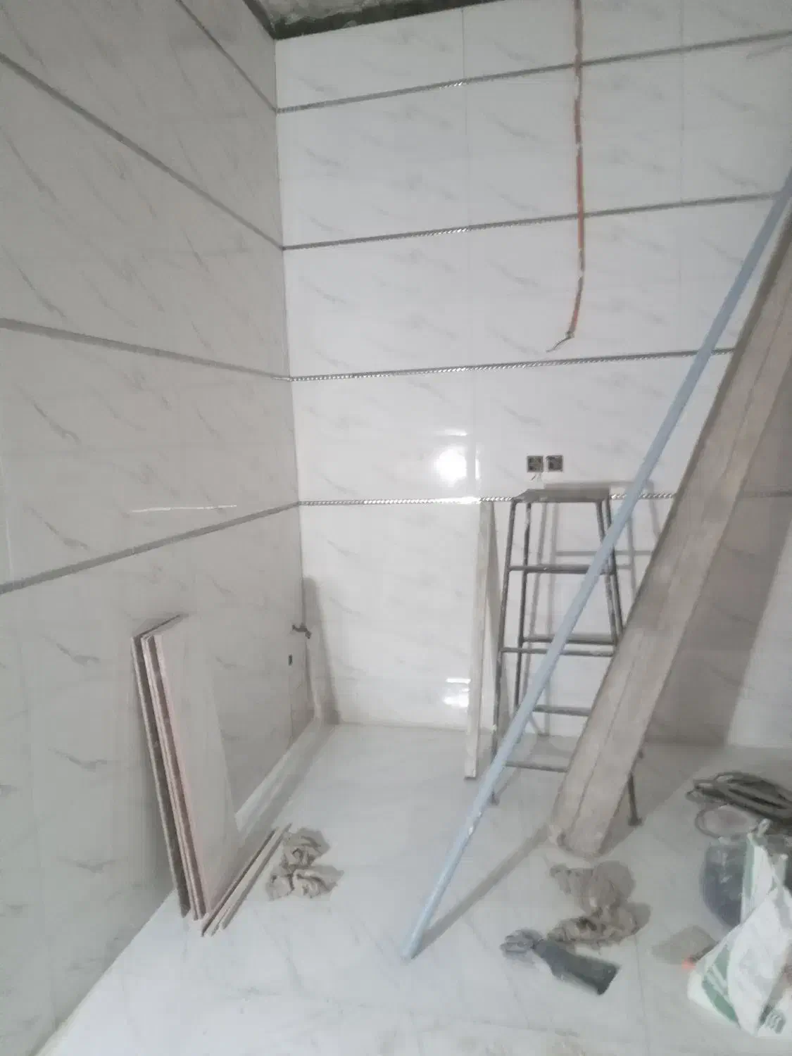 بنایی دیوار چینی کاشی کاری|خدمات پیشه و مهارت|قرچک, میرزائی شمالی|دیوار