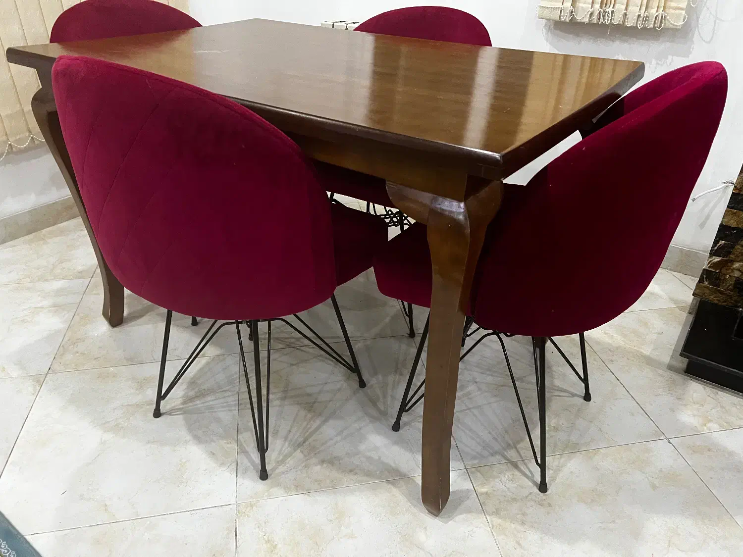 میز و صندلی ناهار خوری|میز و صندلی غذاخوری|پرند, فاز ۱|دیوار