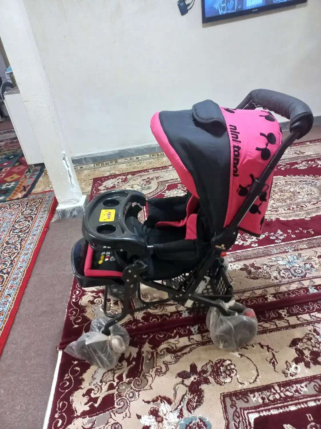 کالسکه نو|کالسکه و لوازم جانبی|لشت نشا, |دیوار