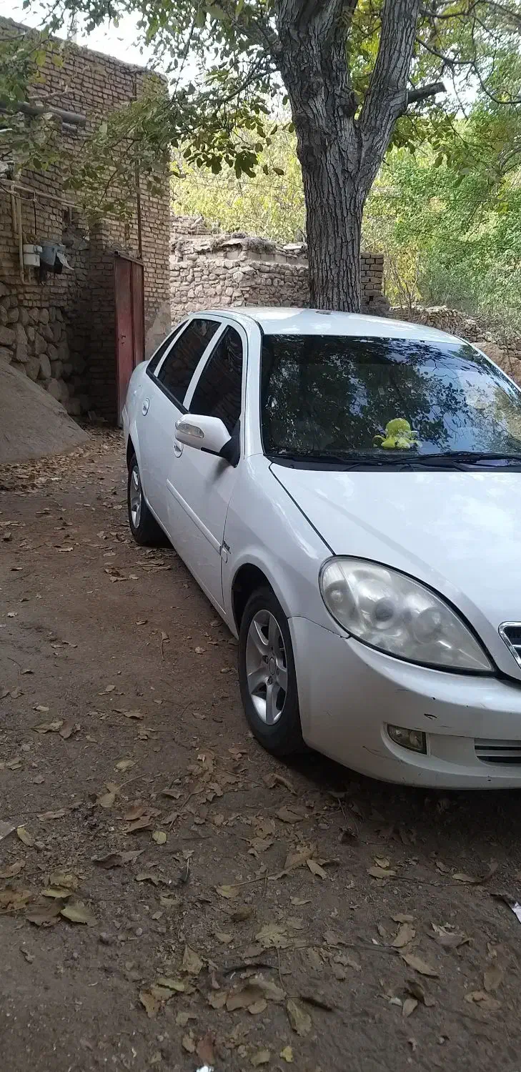 ماشین لیفان ۵۲۰|خودرو سواری و وانت|یزد, |دیوار