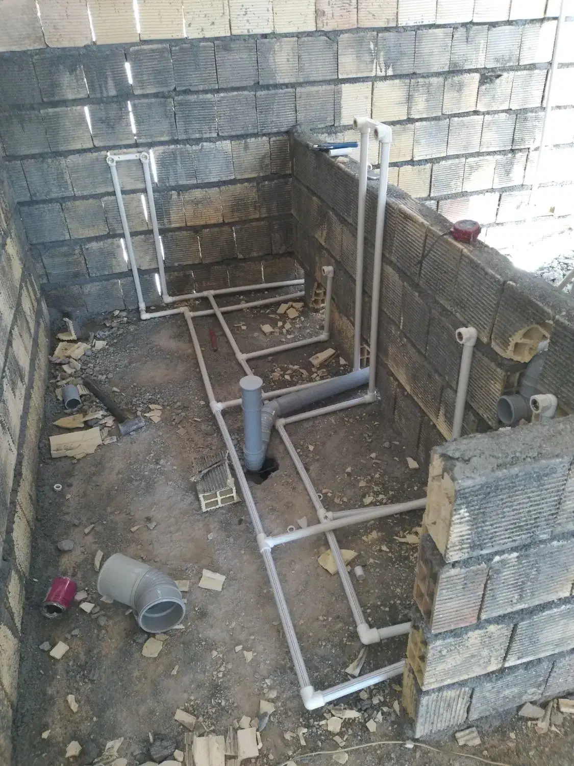 اجرای لوله کشی ساختمان اب وفاضلاب شوفاژ|خدمات پیشه و مهارت|فلاورجان, |دیوار