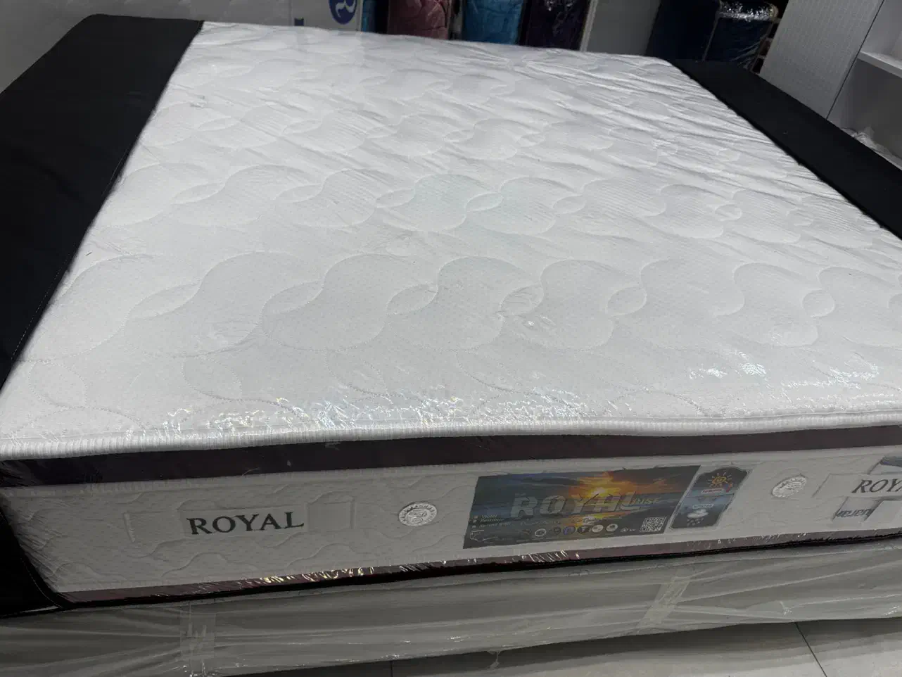 تشک.کالای خواب محمد پوربناد|تشک تختخواب|صدرا-فارس, فاز ۱|دیوار