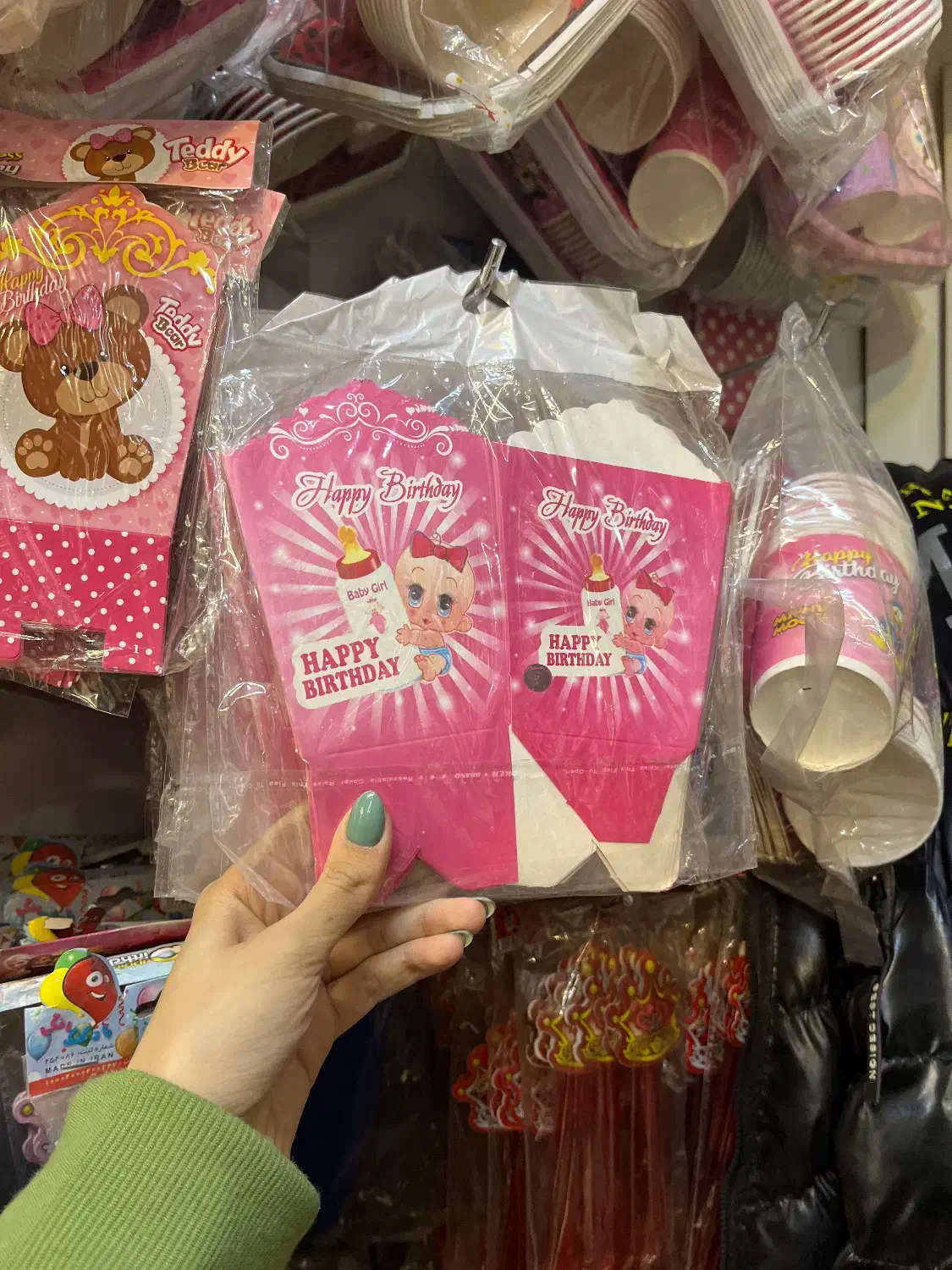 فروش کلی و عمده ظرف پفیلا و ریسه شخصیتی|اسباببازی|مشهد, شیرودی|دیوار