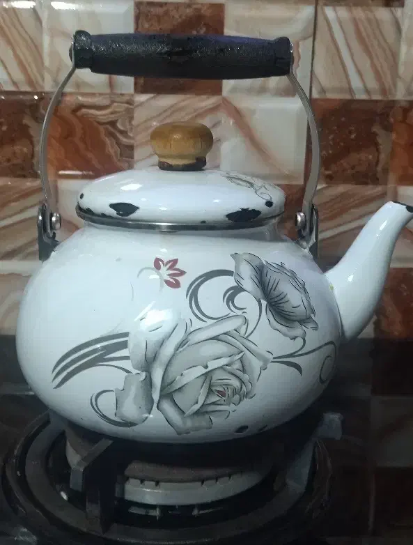 کتری لعابی چینی|قوری، کتری، قهوهساز دستی|نیشابور, فضل|دیوار