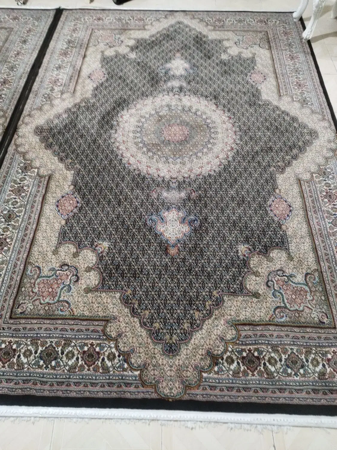 فرش شاه ماهی|فرش|محمدشهر, محمدشهر|دیوار