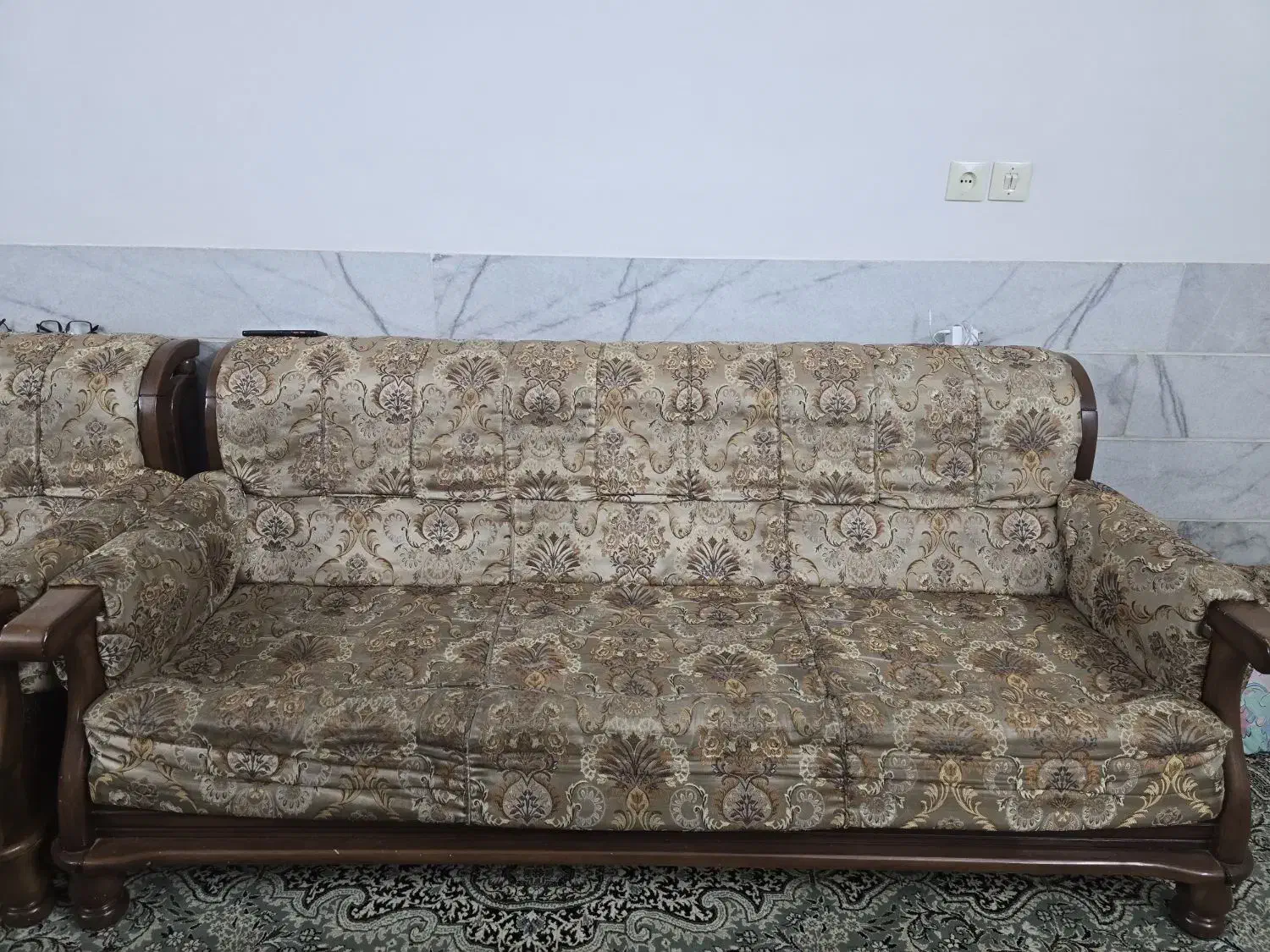 مبل ۷ نفره  چوب .چوفکا اردکان|مبلمان خانگی و میز عسلی|یزد, |دیوار