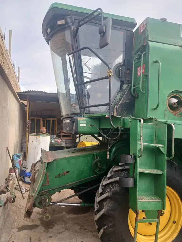 کمباین ۱۰۵۵ جاندیر مدل ۹۲|خودرو سنگین|همدان, |دیوار