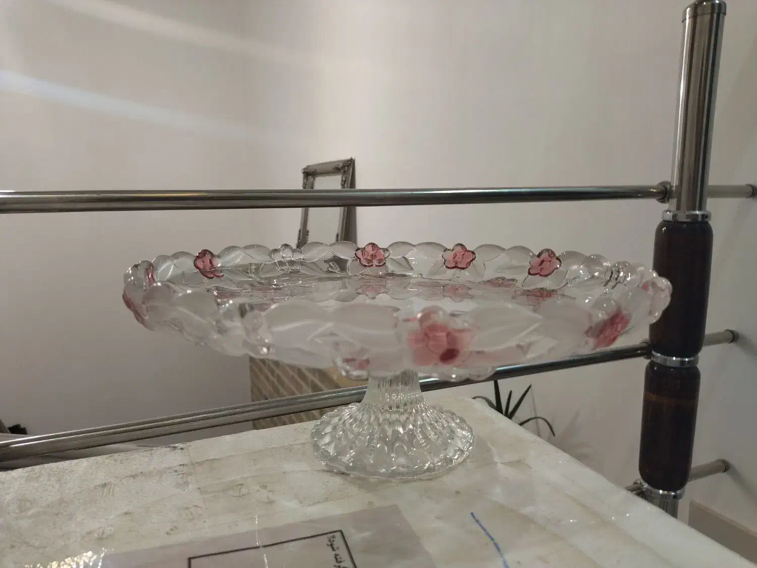 چند مورد لوازم خانگی|ظروف سرو و پذیرایی|یزد, |دیوار