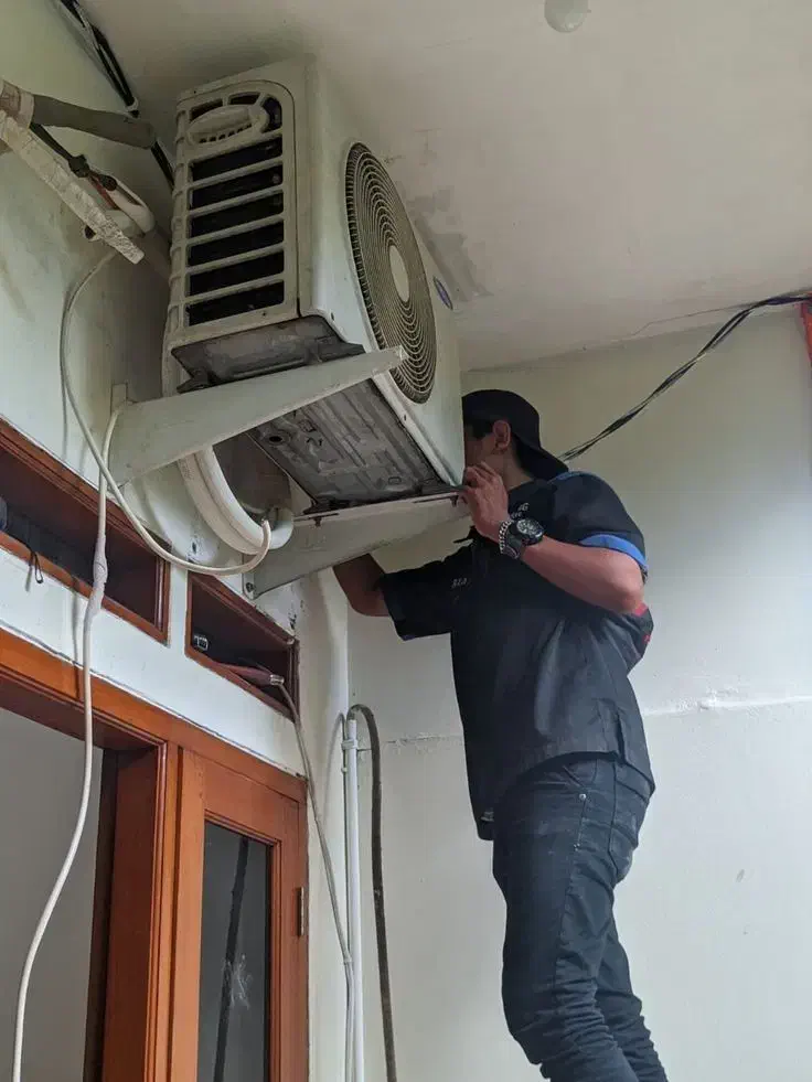 نصب ونصاب کولر گاز ی داکت سقفی تمام تهران|خدمات پیشه و مهارت|تهران, فرمانیه|دیوار