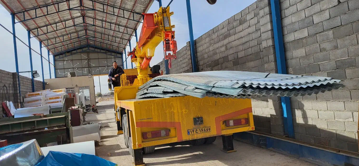 تولیدی ورق شیروانی و انواع اهن الات|عمدهفروشی|یزد, |دیوار