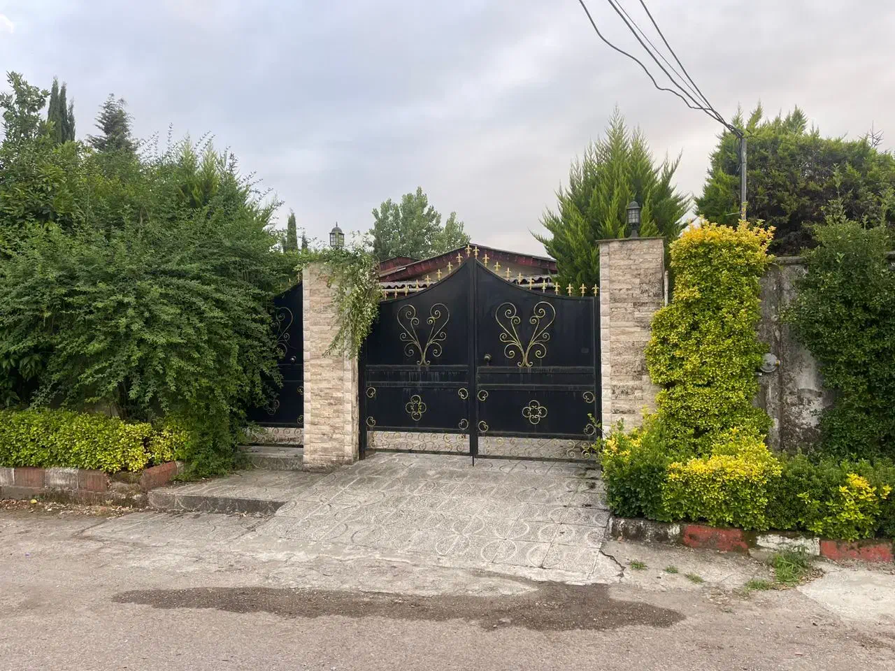 260 متر با بنا دو نبش متلقو مناسب آپارتمانسازی|فروش زمین و ملک کلنگی|سلمانشهر, |دیوار