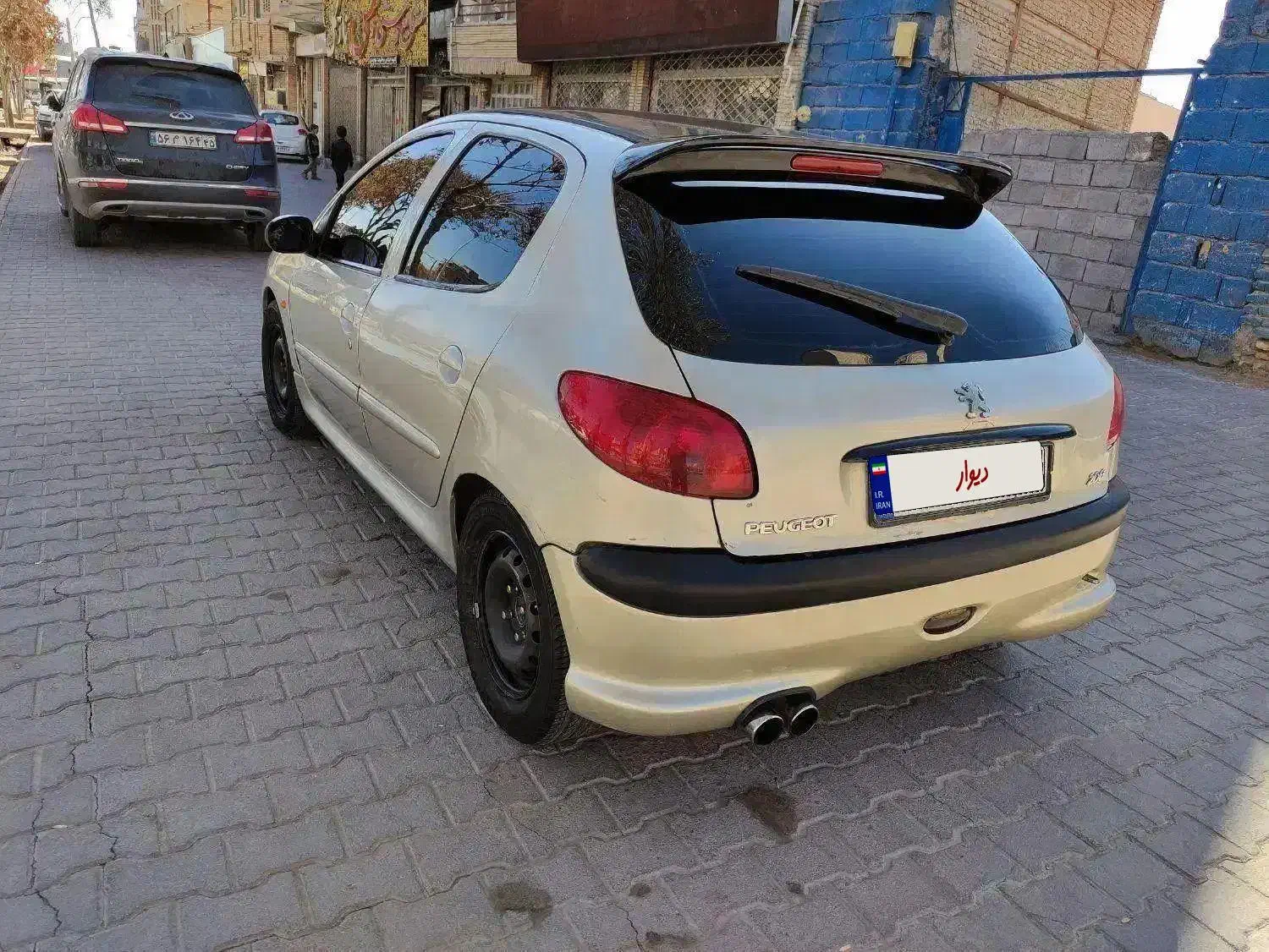 206|خودرو سواری و وانت|کرمان, |دیوار