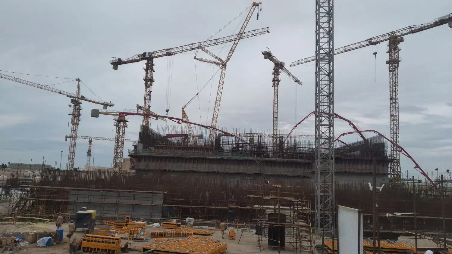 پیمانکاری ساختمان ارموتوربندی وقالب بندی|خدمات پیشه و مهارت|بوشهر, |دیوار