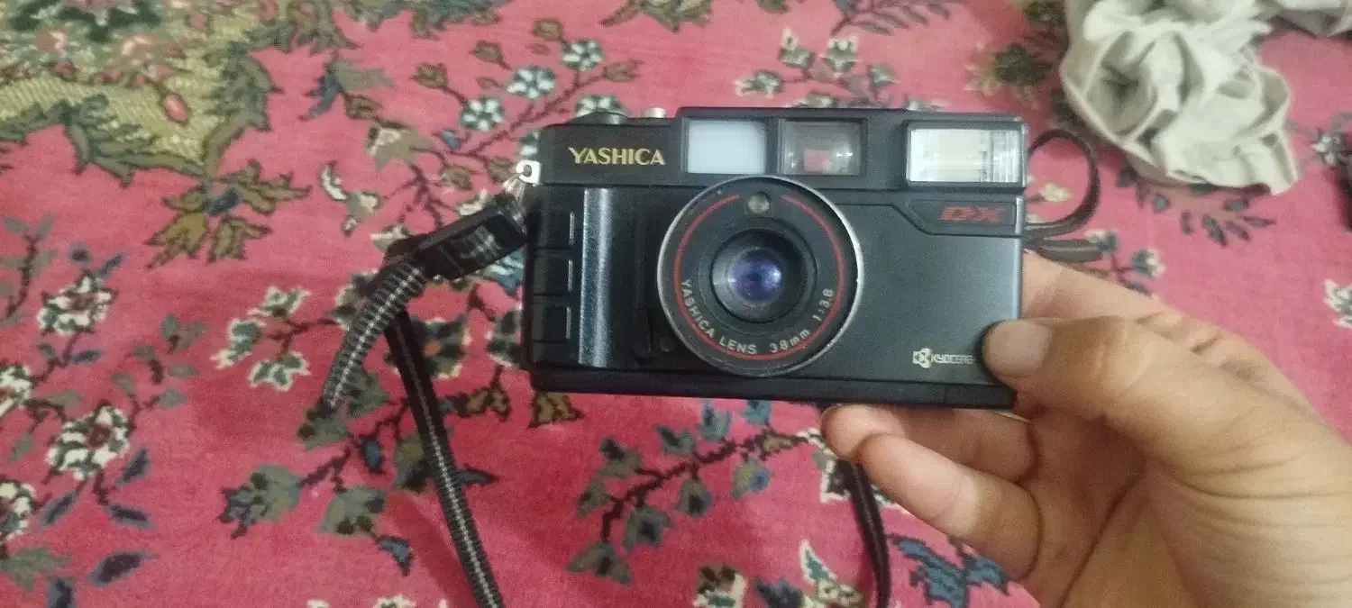 با دوربین عکاسی اری برای فروشی هست|دوربین عکاسی و فیلمبرداری|بوشهر, |دیوار