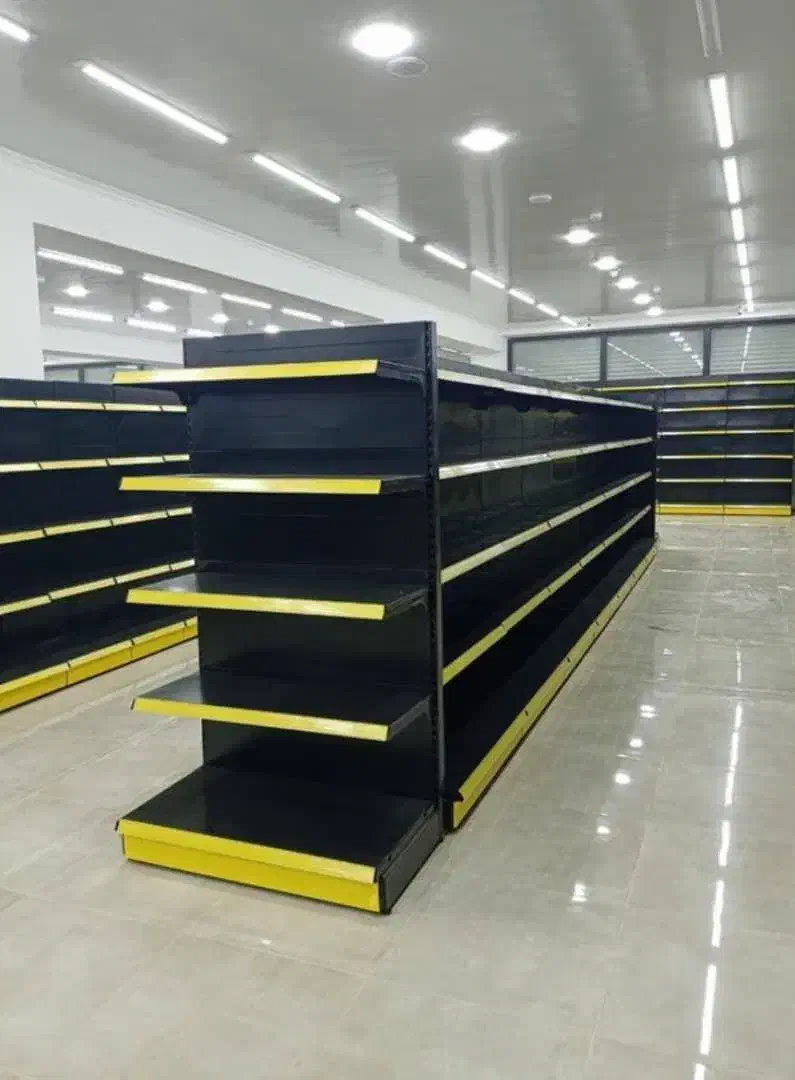 محیطی جادار و شیک با استند و قفسه|فروشگاه و مغازه|شیراز, زرگری|دیوار