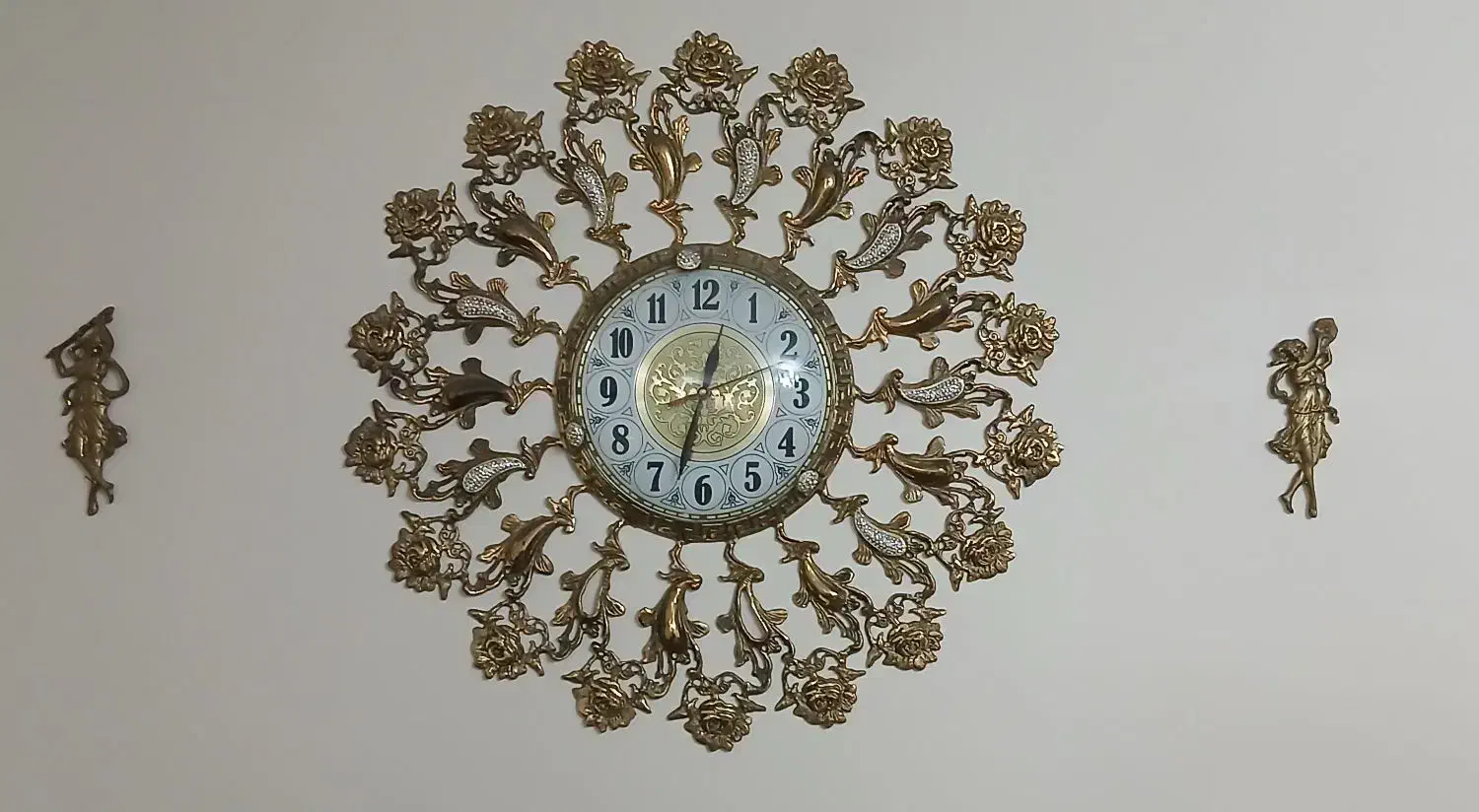 تعدادی وسایل تزئینی برنجی به فروش میرسد|مجسمه، تندیس، ماکت|تهران, دولاب|دیوار