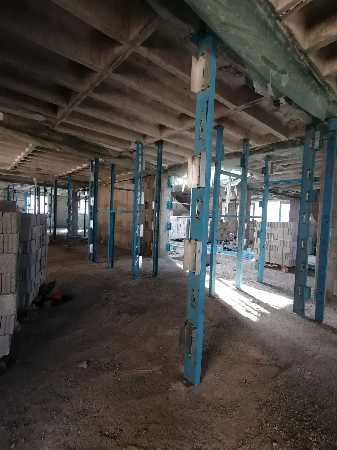 جوشکار والپست. نبشی کشی. ناودانی منقطع|خدمات پیشه و مهارت|کرمان, |دیوار