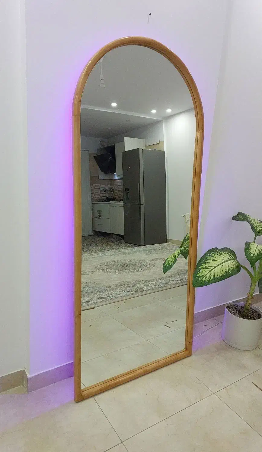 آینه قدی|آینه|پرند, فاز ۳|دیوار