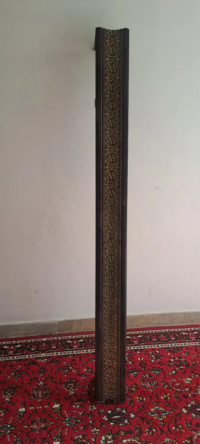 کتیبه چوبی قهوه ای|پرده، رانر، رومیزی|مهدی شهر, |دیوار