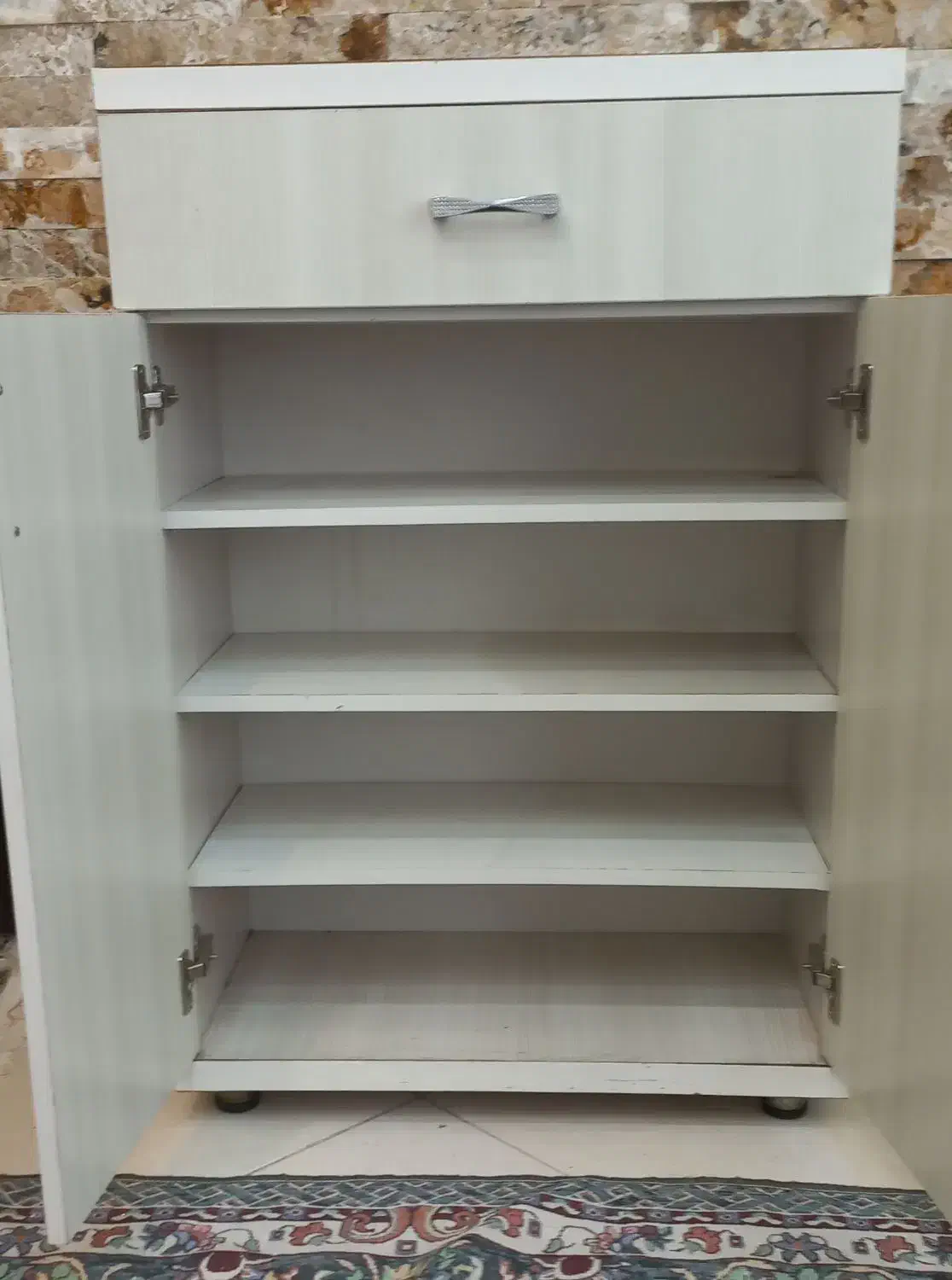 جاکفشی|جاکفشی، کمد، دراور|شهریار, شهریار|دیوار