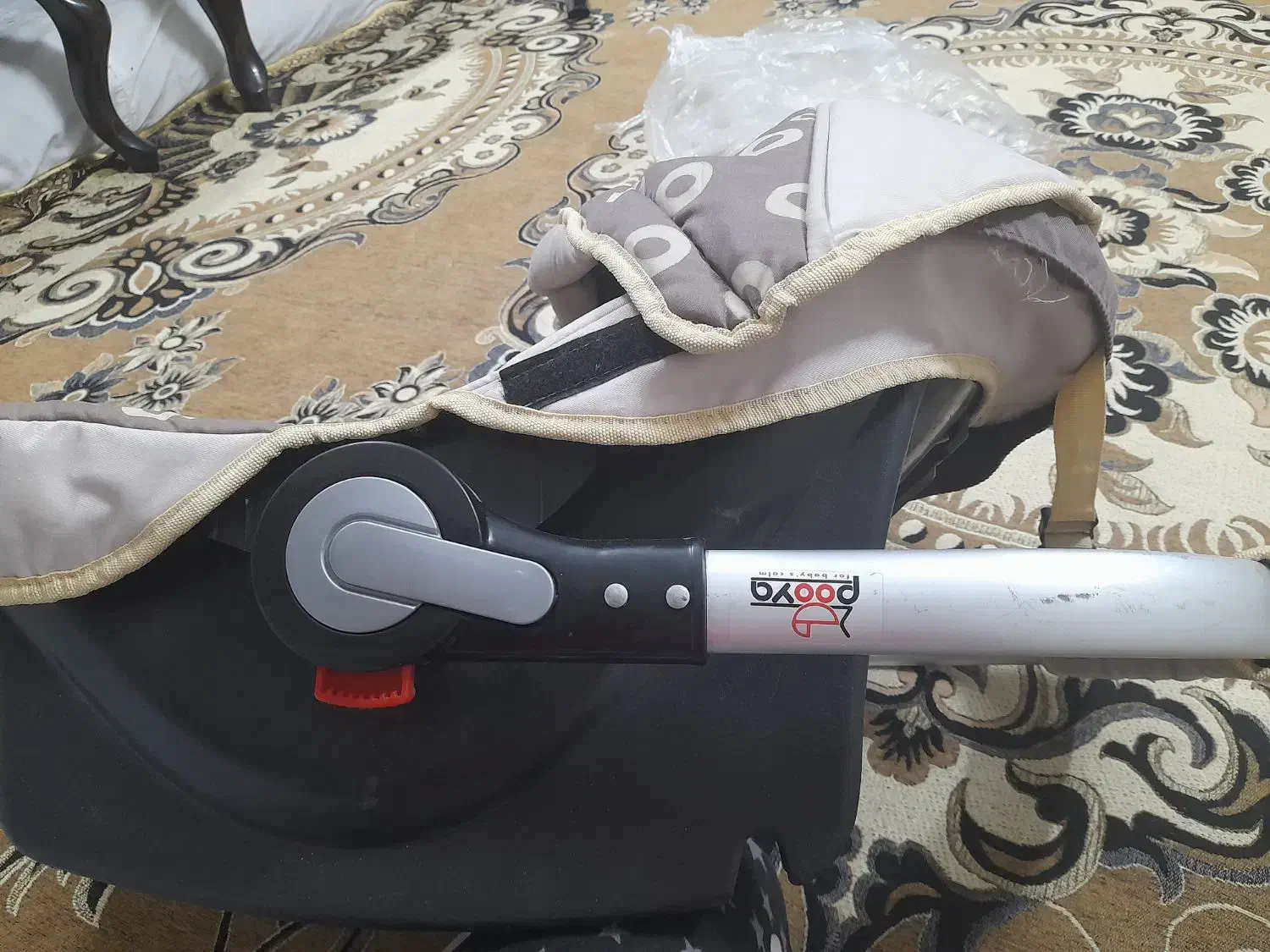 کریرنوزاددرحدنو|کالسکه و لوازم جانبی|اصفهان, پرتمان|دیوار