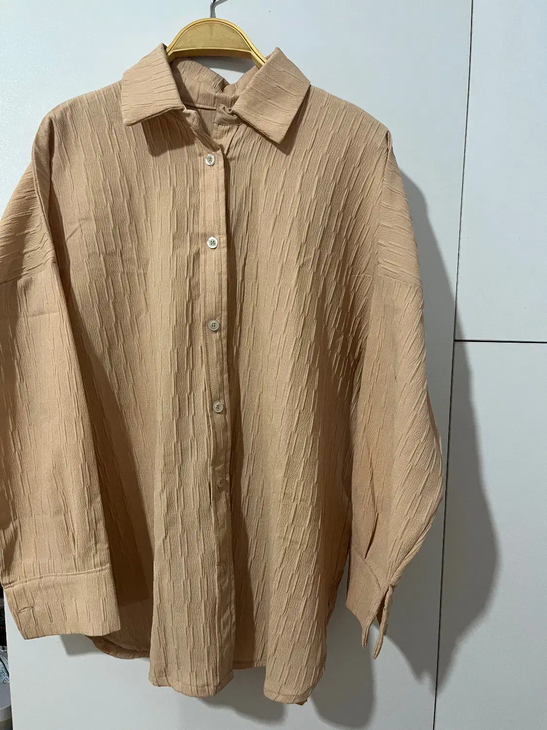 مانتو و شومیز زنانه|لباس|نور, |دیوار