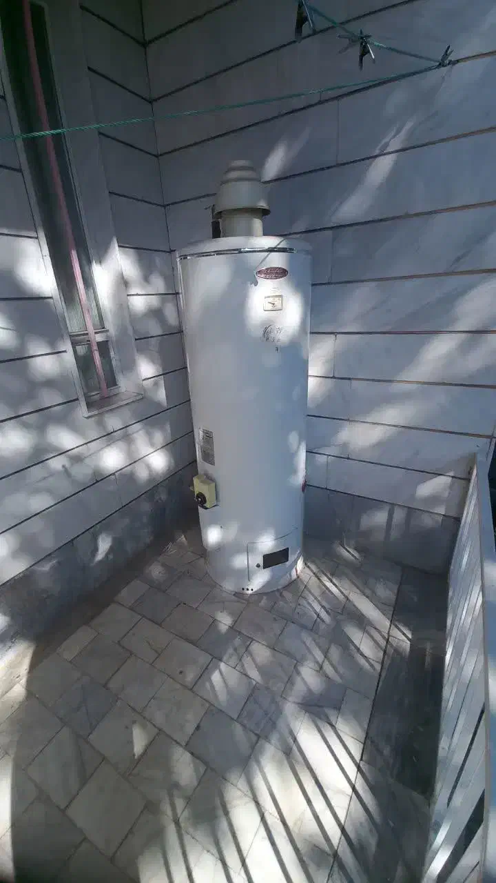 آبگرمکن ایستاده قائنات خزر|آبگرمکن، پکیج، شوفاژ|بروجرد, |دیوار