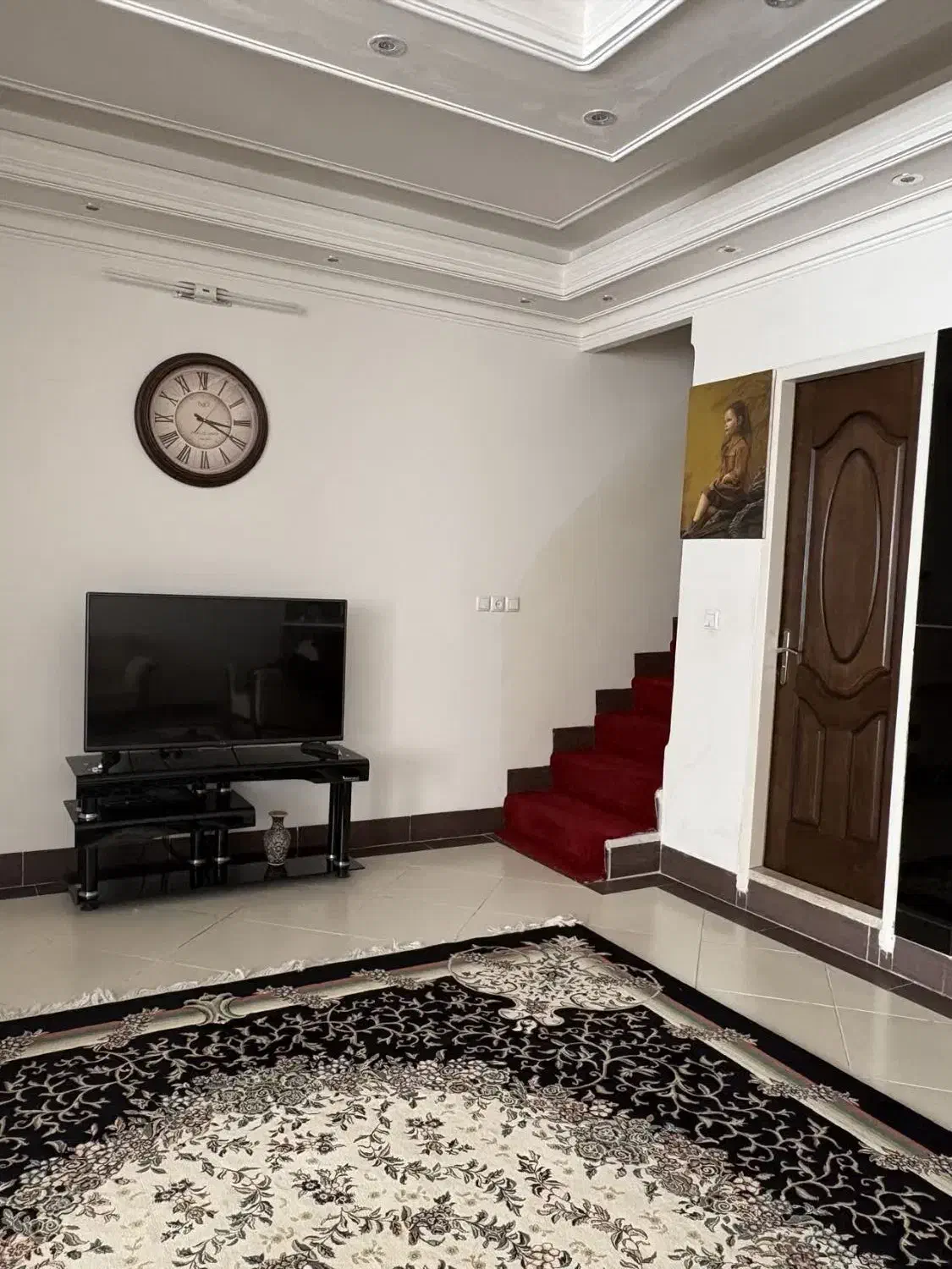 فروش منزل مسکونی ویلایی فول امکانات|فروش خانه و ویلا|قم, منبع آب|دیوار