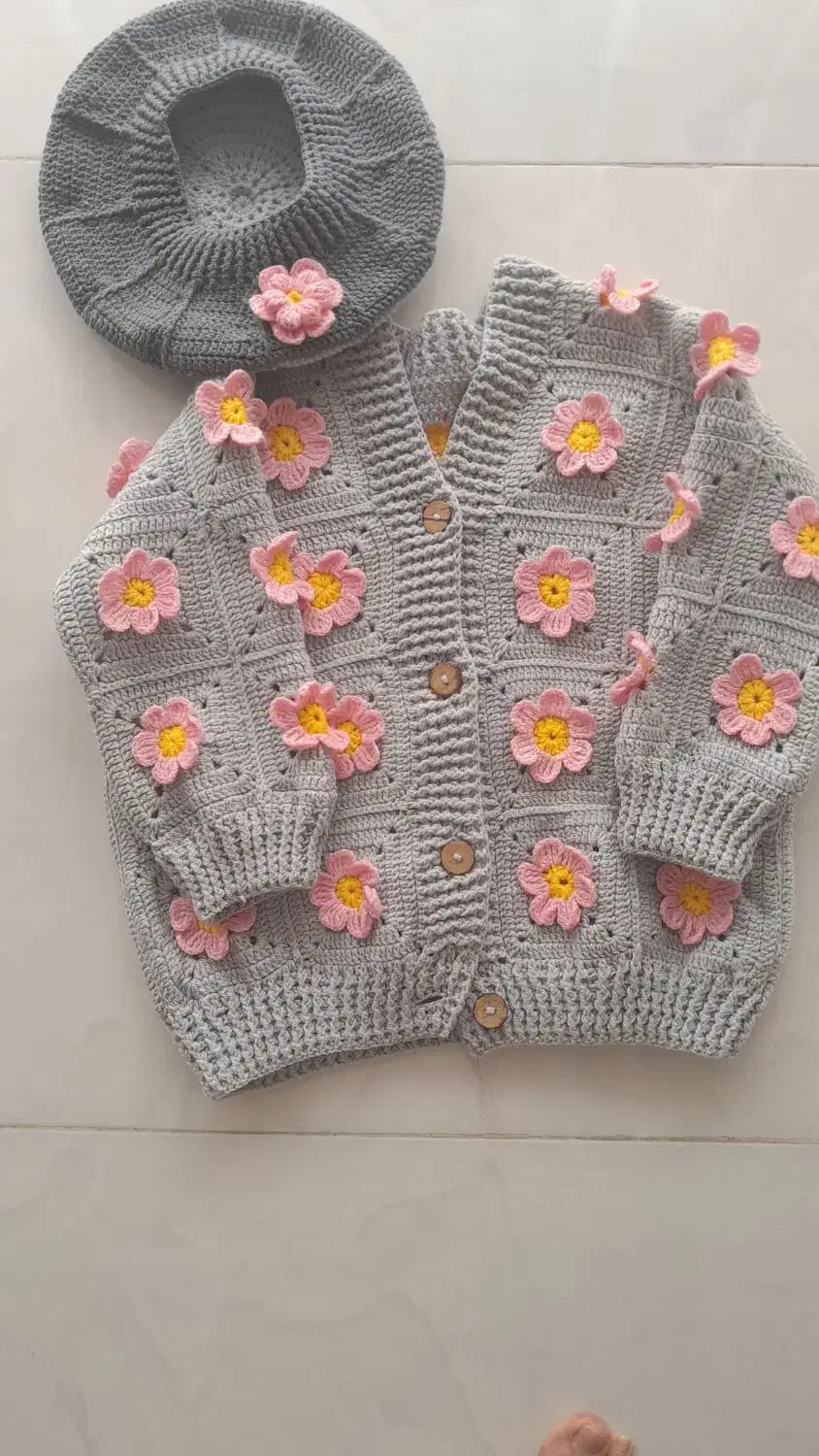 بافت لباس وکیف|لباس|پیر بکران, |دیوار