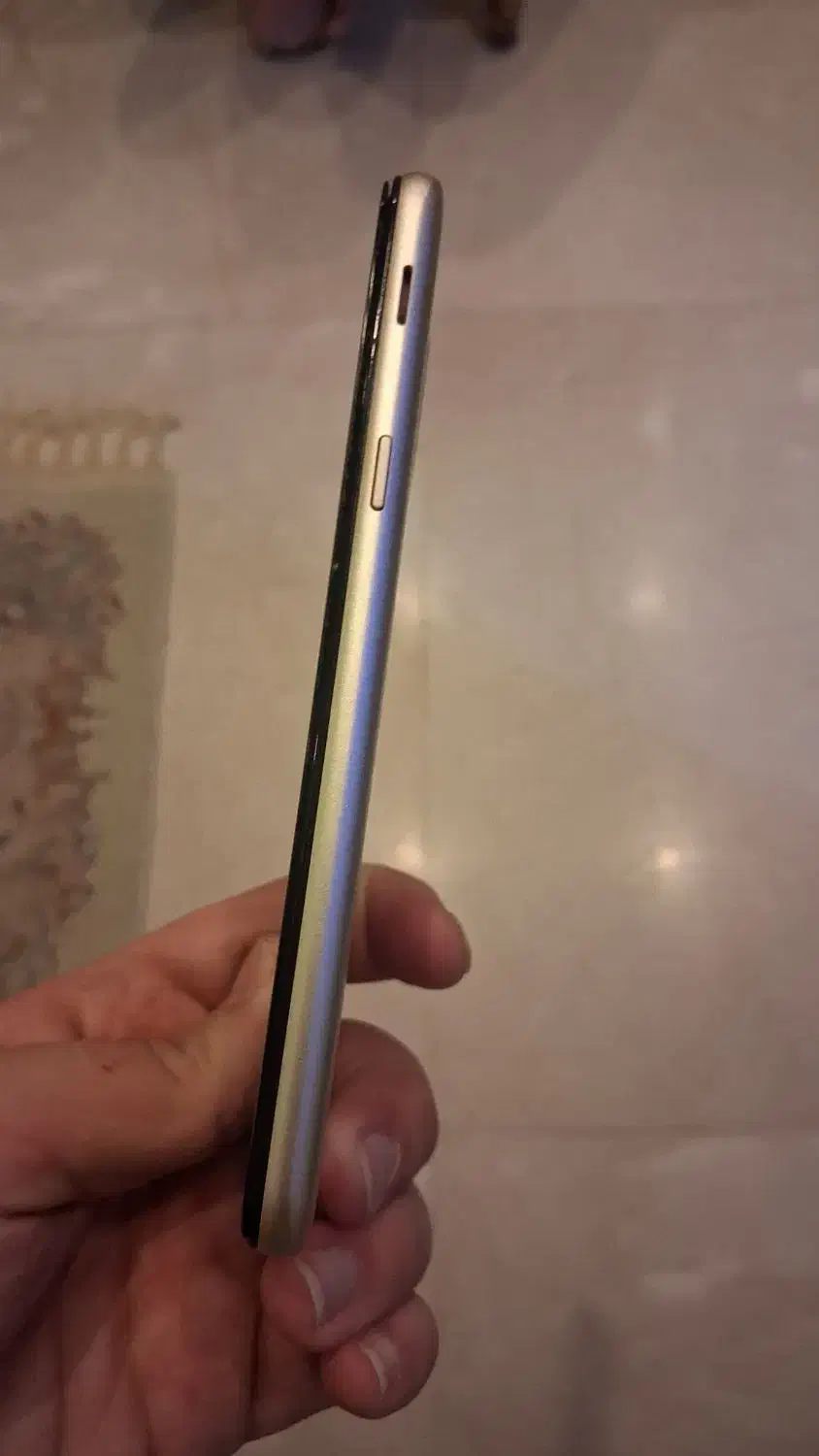 درپشت A6|موبایل|تهران, پرستار|دیوار