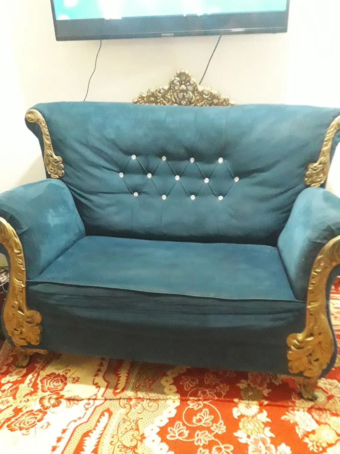 مبل ۷نفره|مبلمان خانگی و میز عسلی|باسمنج, |دیوار