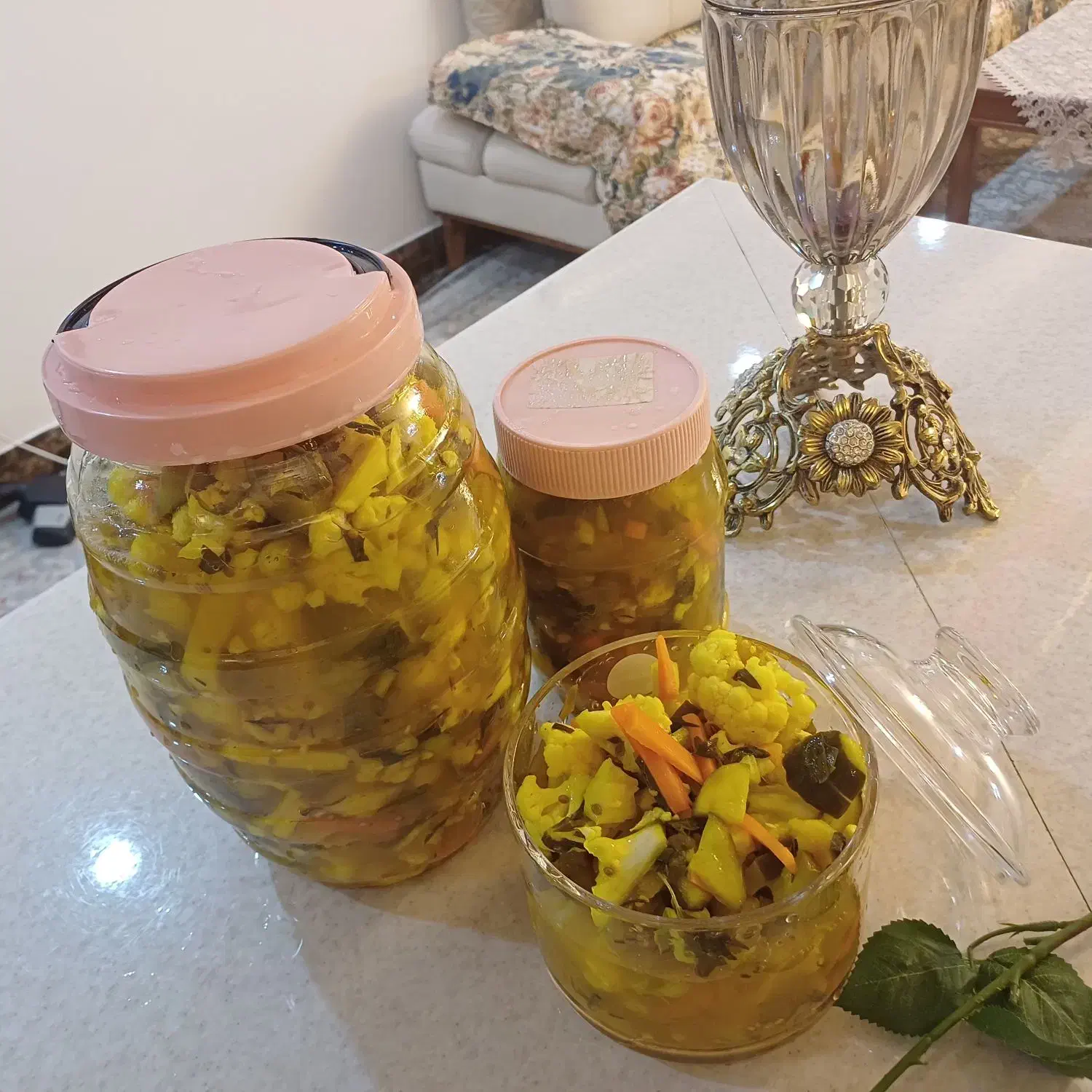ترشی مخلوط خوشمزه|خوردنی و آشامیدنی|قم, زنبیل آباد|دیوار