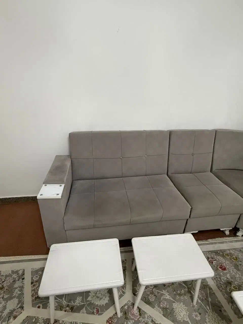 مبل ال وجلو مبلی و عسلی در حد نو|مبلمان خانگی و میز عسلی|سقز, |دیوار