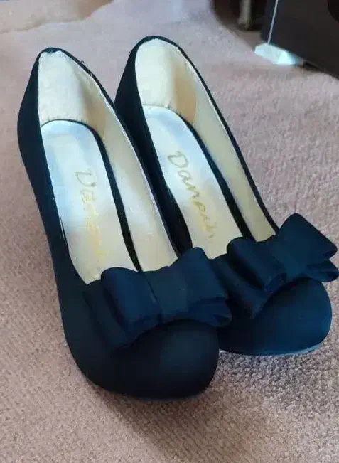 کفش مجلسی|کیف، کفش، کمربند|گنبد کاووس, |دیوار