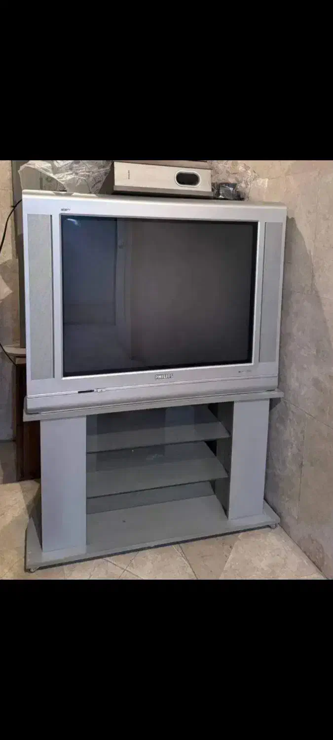 فروش و خریدار تلویزیون قدیمی|تلویزیون و پروژکتور|تهران, استاد معین|دیوار