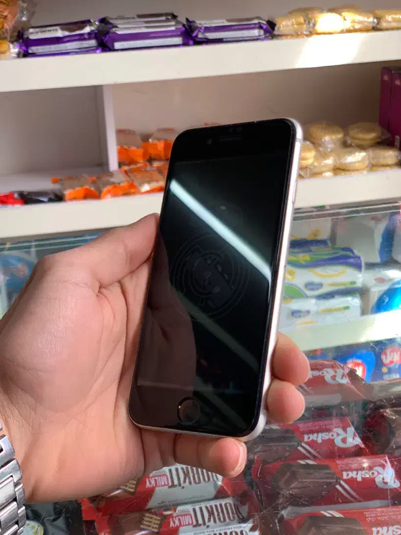 Se 2020 تمیز|موبایل|مشهد, چهارچشمه|دیوار