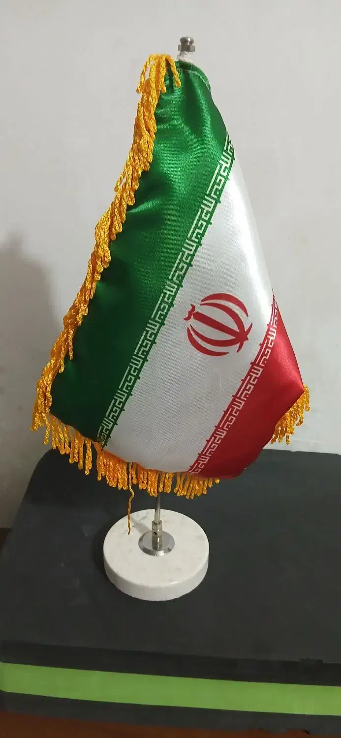 پرچم رومیزی ایران|لوازم التحریر|اهواز, لشکرآباد|دیوار