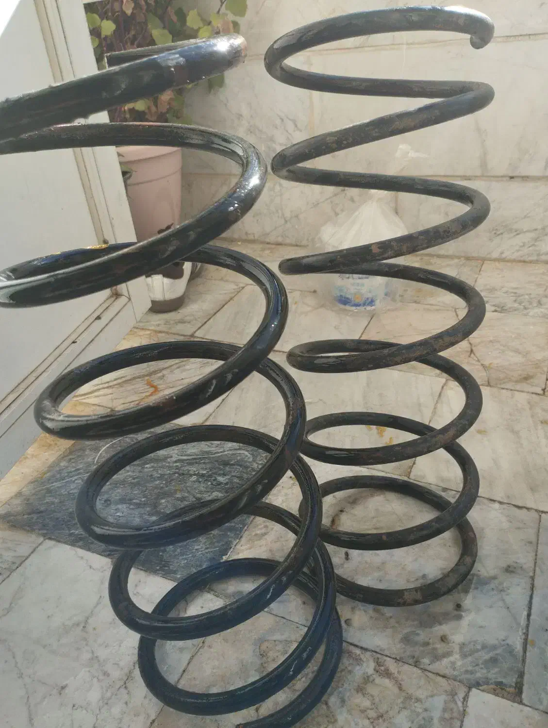 چراغ عقب پارس و بورژون|قطعات یدکی و لوازم جانبی|اردبیل, |دیوار