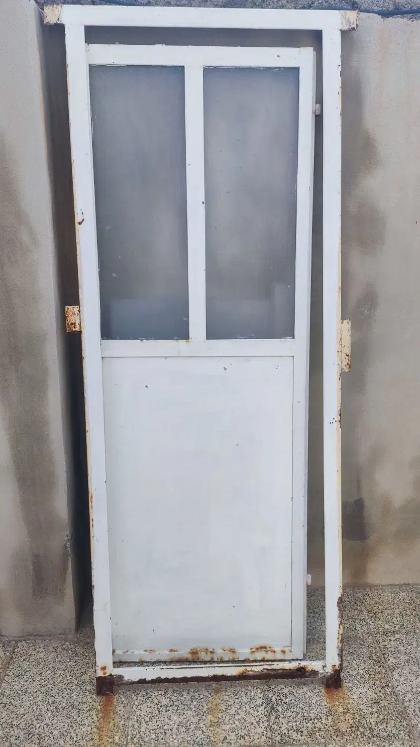 درب آهنی|مصالح و تجهیزات ساختمان|چغادک, |دیوار