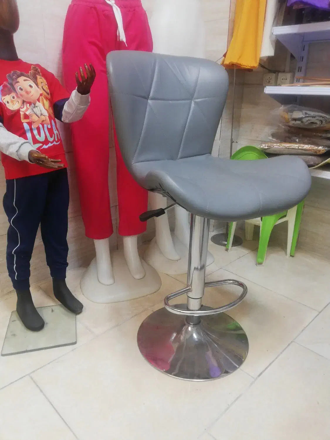 صندلی اوپن در حد نو|دفتر کار|رشت, جهاد|دیوار