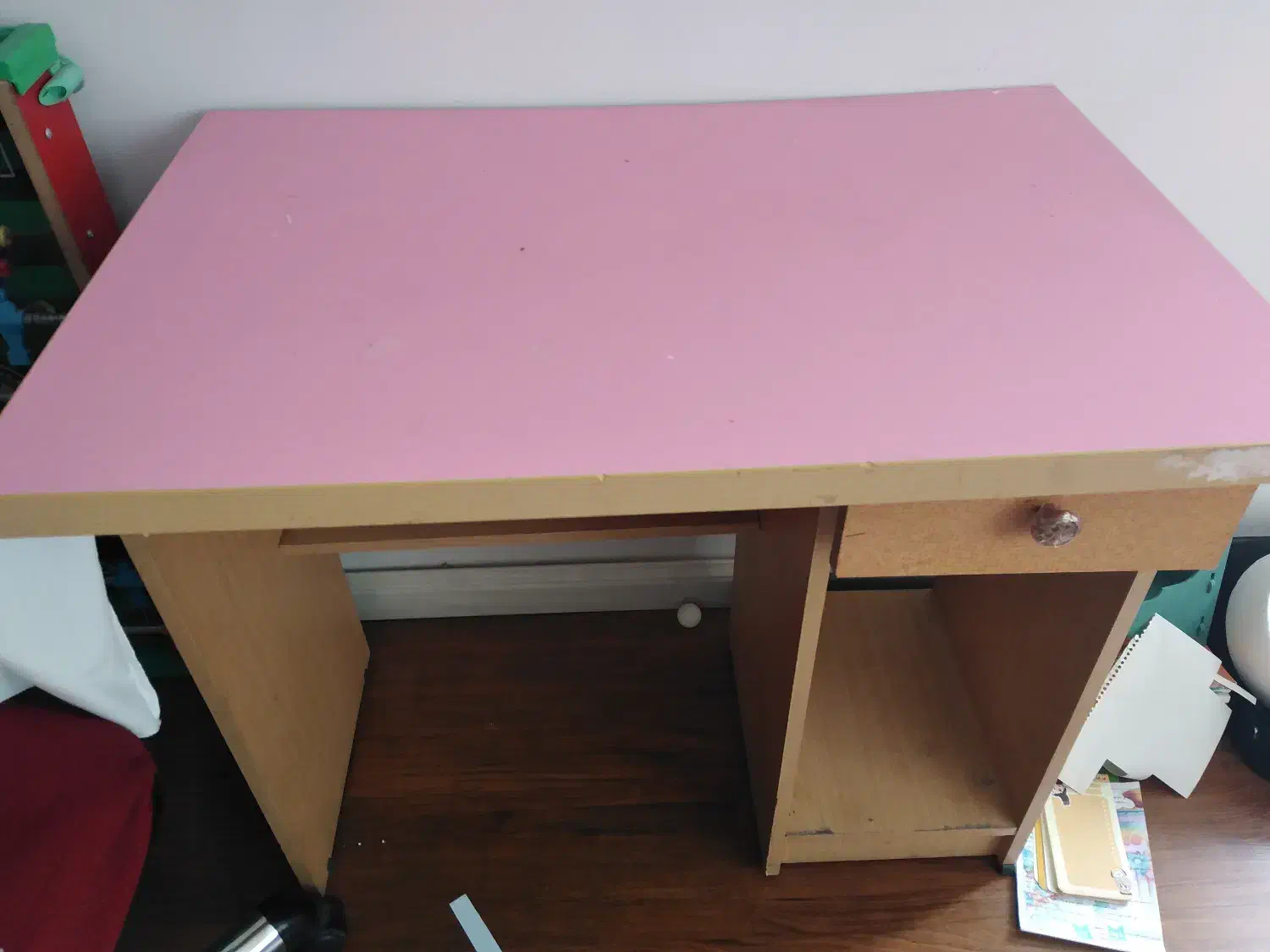 دو میز کامپیوتر یکی تمام چوبی و یکی سفید فلز وچوب|میز تحریر و کامپیوتر|تهران, ارم|دیوار