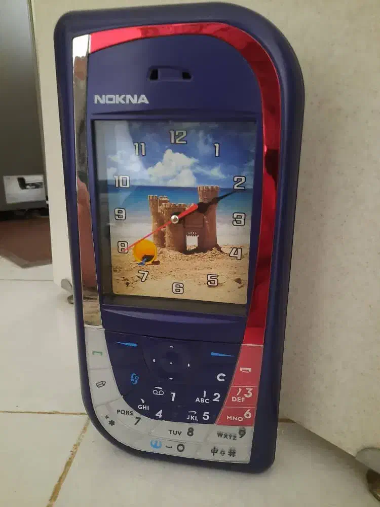 ساعت|ساعت دیواری و تزئینی|صدرا-فارس, فاز ۱|دیوار