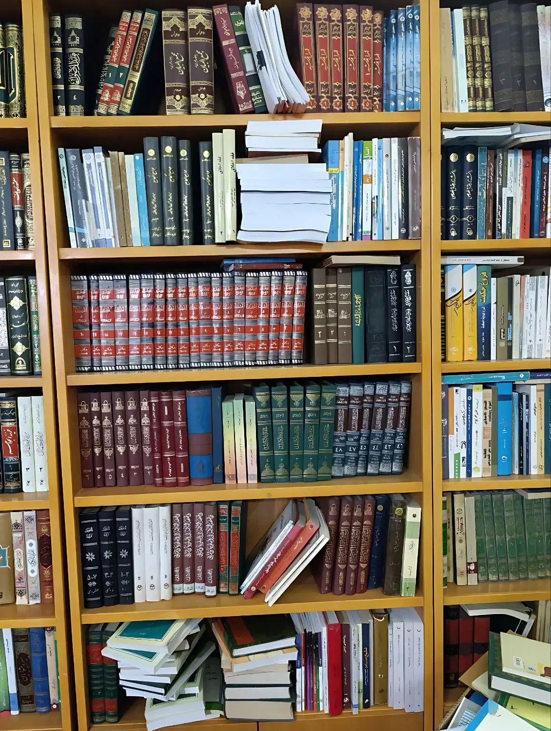 فروش کتابخانه یکجا|کتاب و مجله مذهبی|قم, انسجام|دیوار