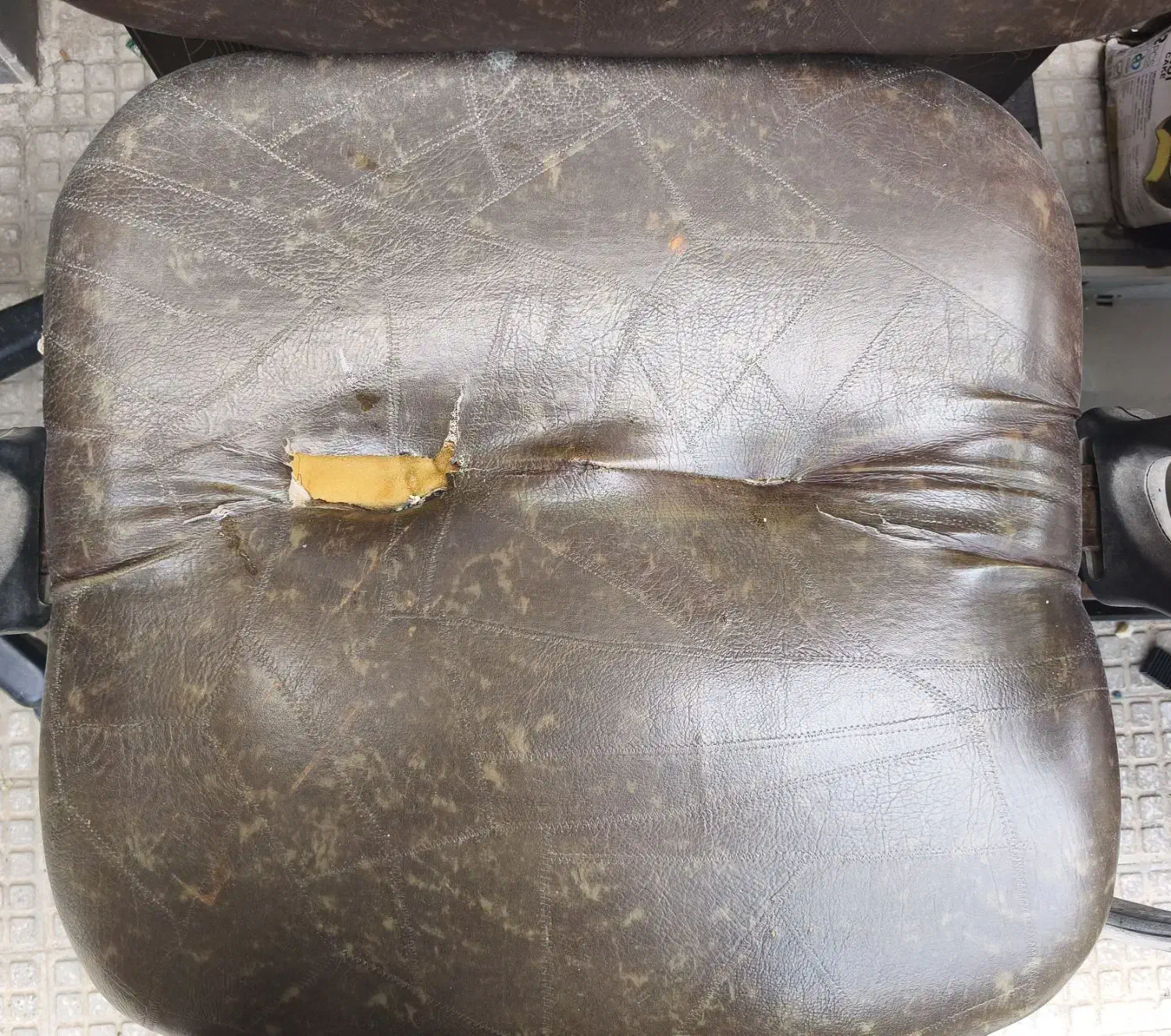 صندلی چرخدار|صندلی و نیمکت|بوشهر, |دیوار